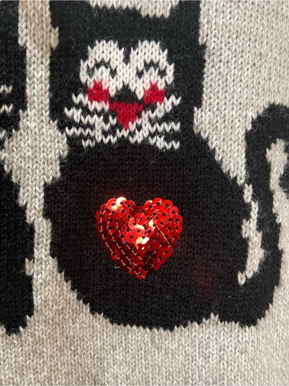 Karen Scott Christmas Sweater with Festive Black Cat Trio - Picture 3 of 10